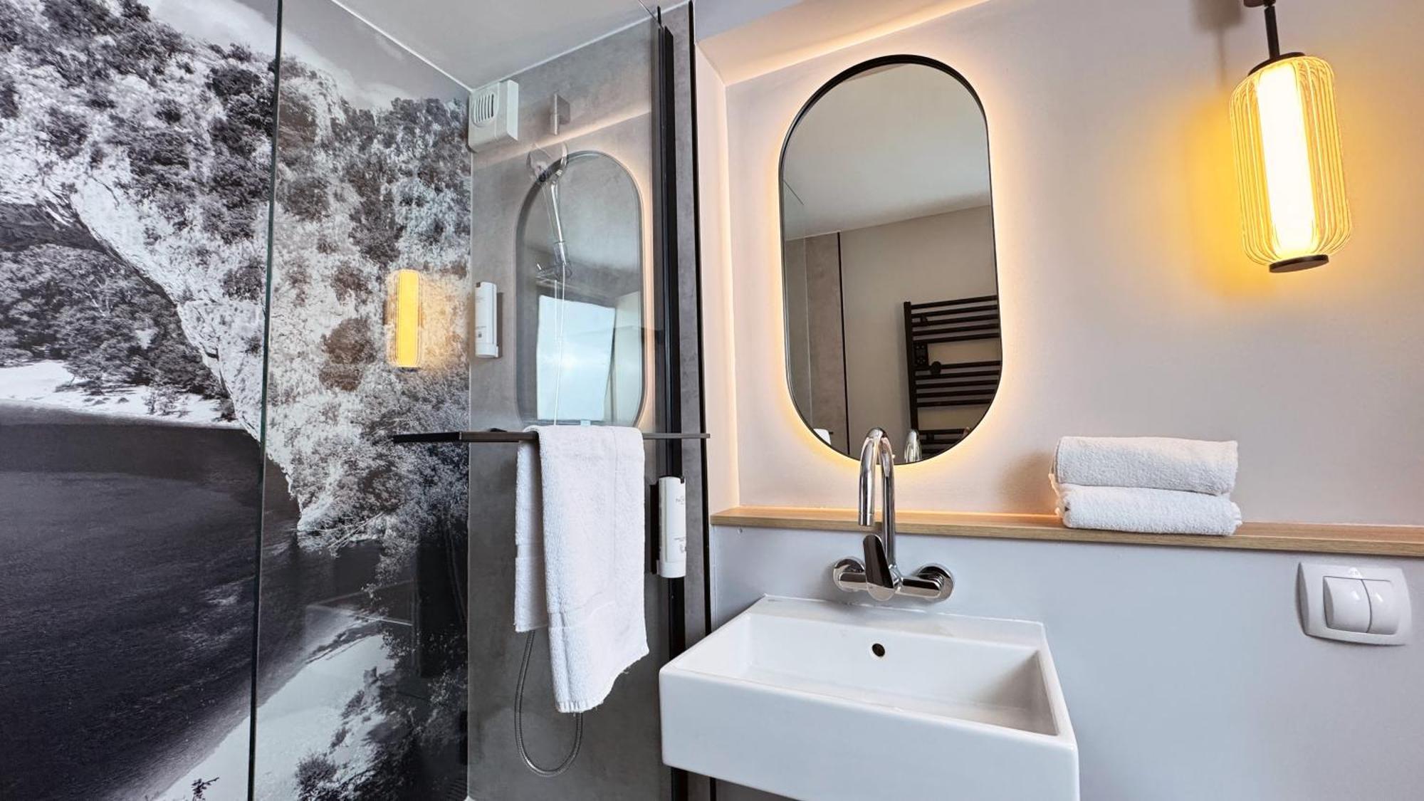 Campanile Bollene A7 Hotel Kültér fotó